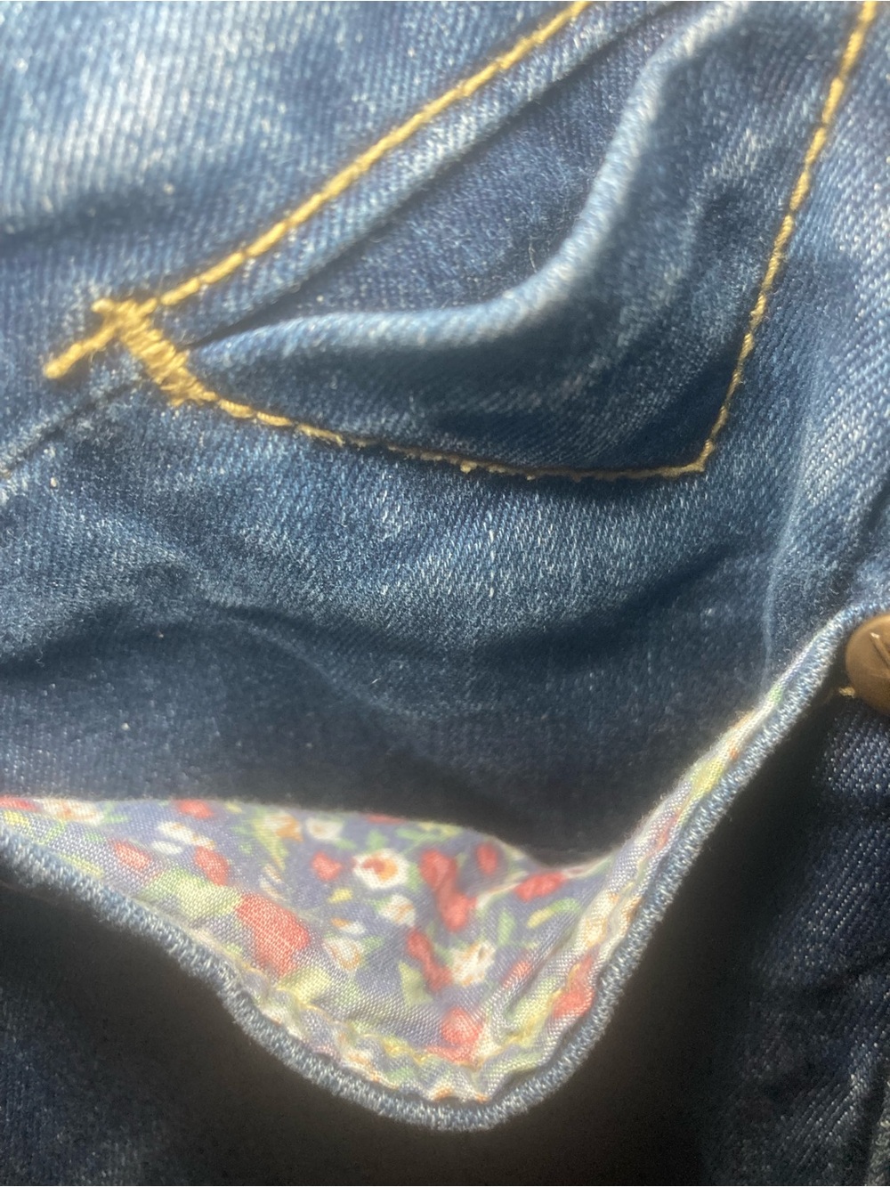 Women's Classic Dark Blue Slim Jeans by Vigoss Studio - Picture 6 of 11